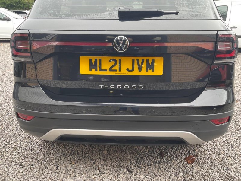 VOLKSWAGEN T-CROSS