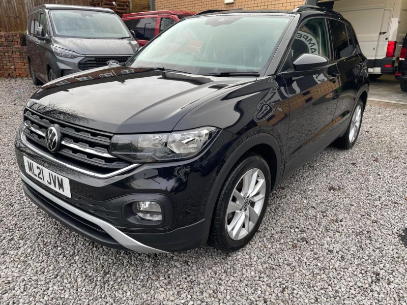 VOLKSWAGEN T-CROSS