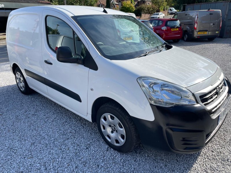 PEUGEOT PARTNER