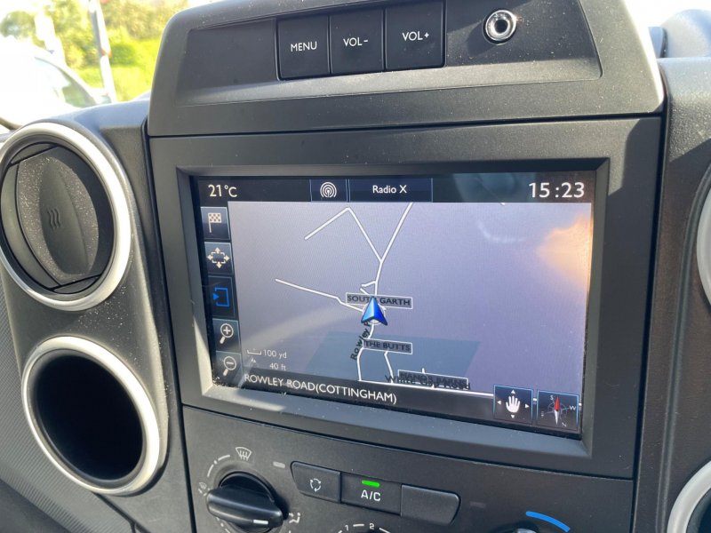PEUGEOT PARTNER