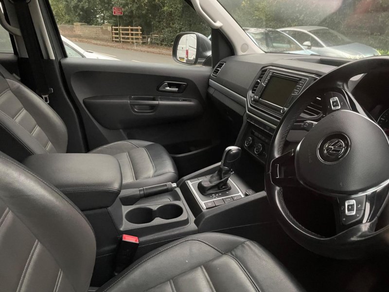 VOLKSWAGEN AMAROK