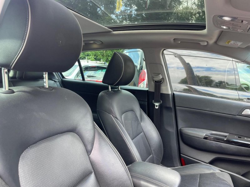 View KIA SPORTAGE 1.7 CRDi 3 Euro 6 (s/s) 5dr