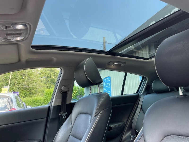 View KIA SPORTAGE 1.7 CRDi 3 Euro 6 (s/s) 5dr