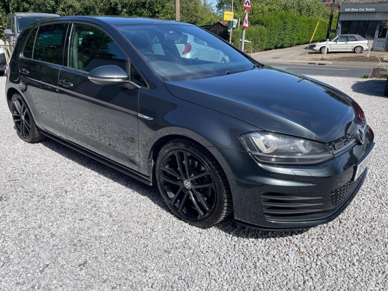 View VOLKSWAGEN GOLF 2.0 TDI BlueMotion Tech GTD DSG Euro 6 (s/s) 5dr