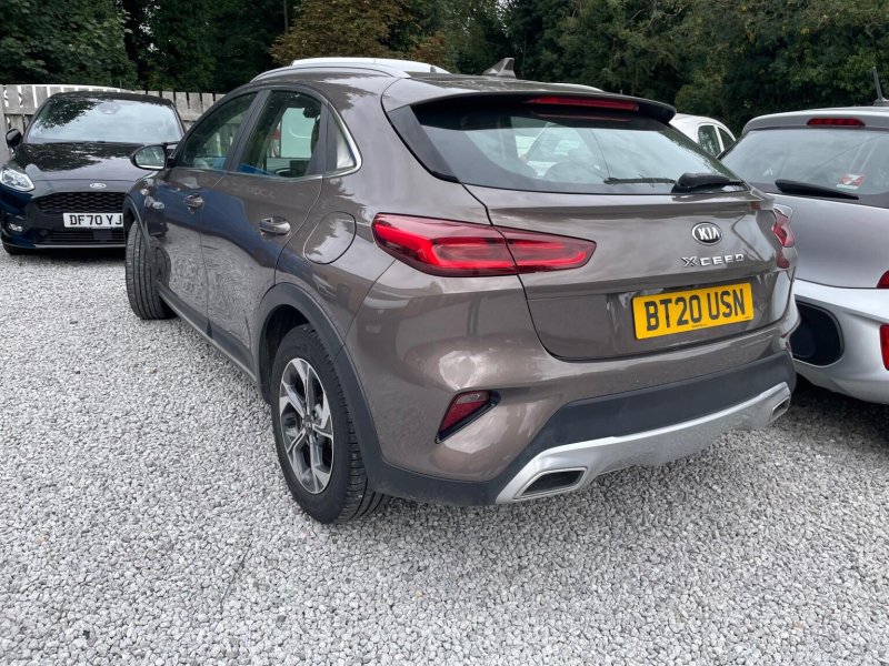 View KIA XCEED 1.0 T-GDi 2 Euro 6 (s/s) 5dr