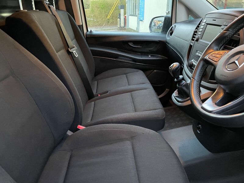 MERCEDES-BENZ VITO