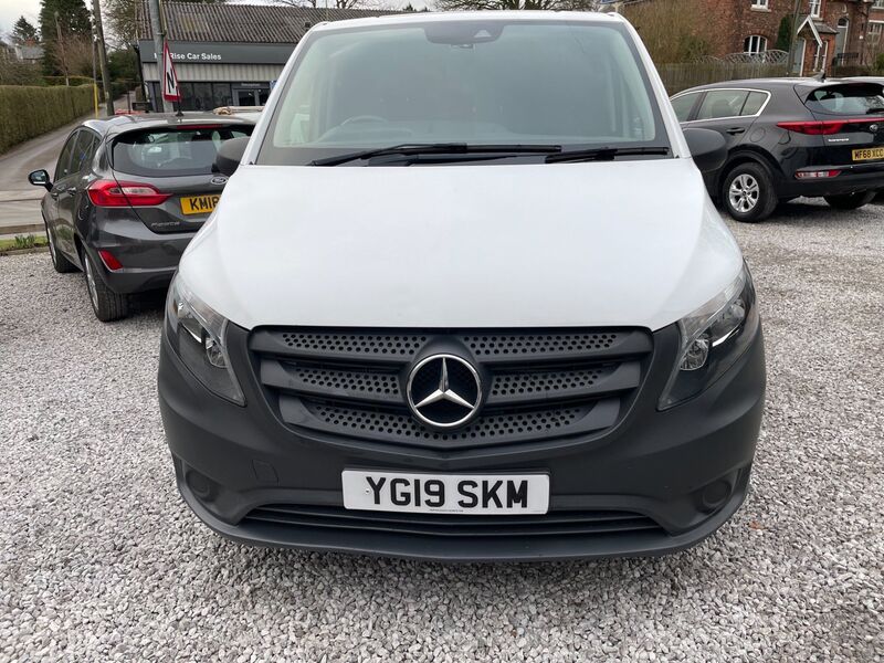 MERCEDES-BENZ VITO