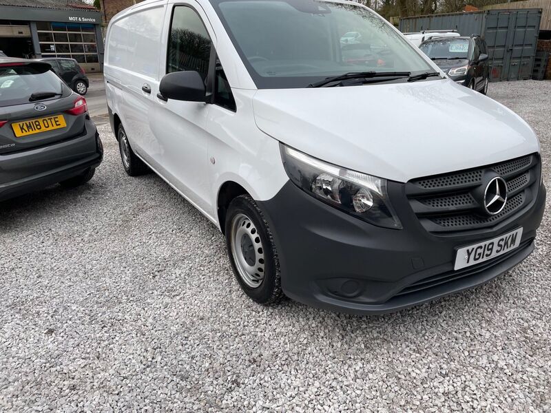 MERCEDES-BENZ VITO