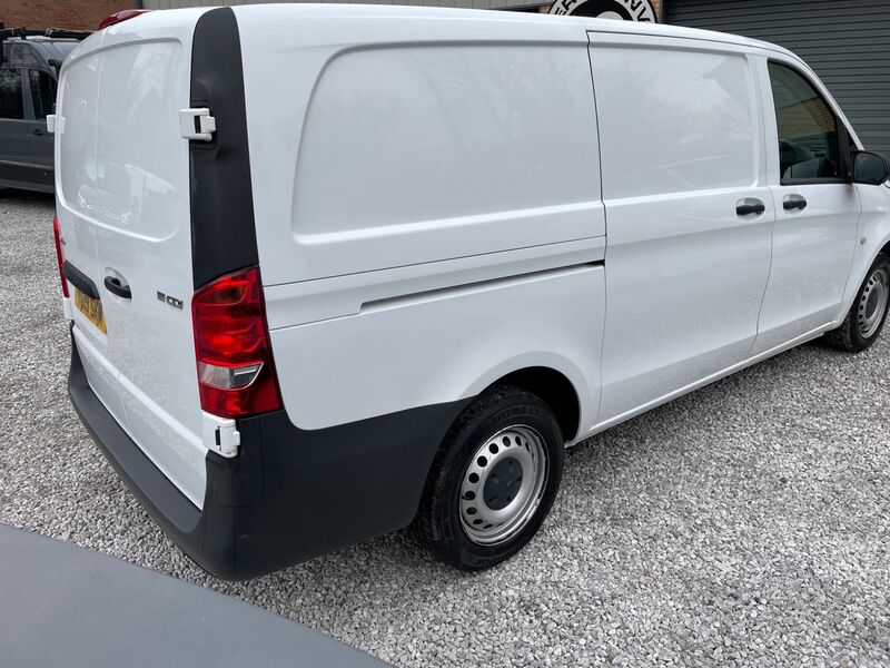 MERCEDES-BENZ VITO