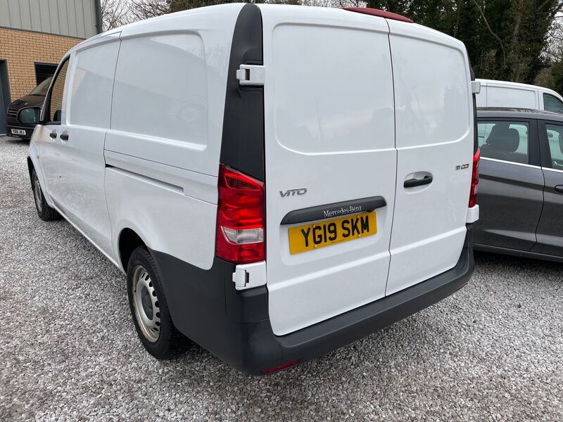 MERCEDES-BENZ VITO